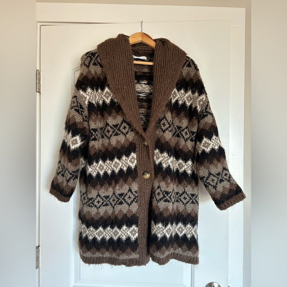 Zara shawl sweater coat. Oversized M. Excellent condition. Super cute!